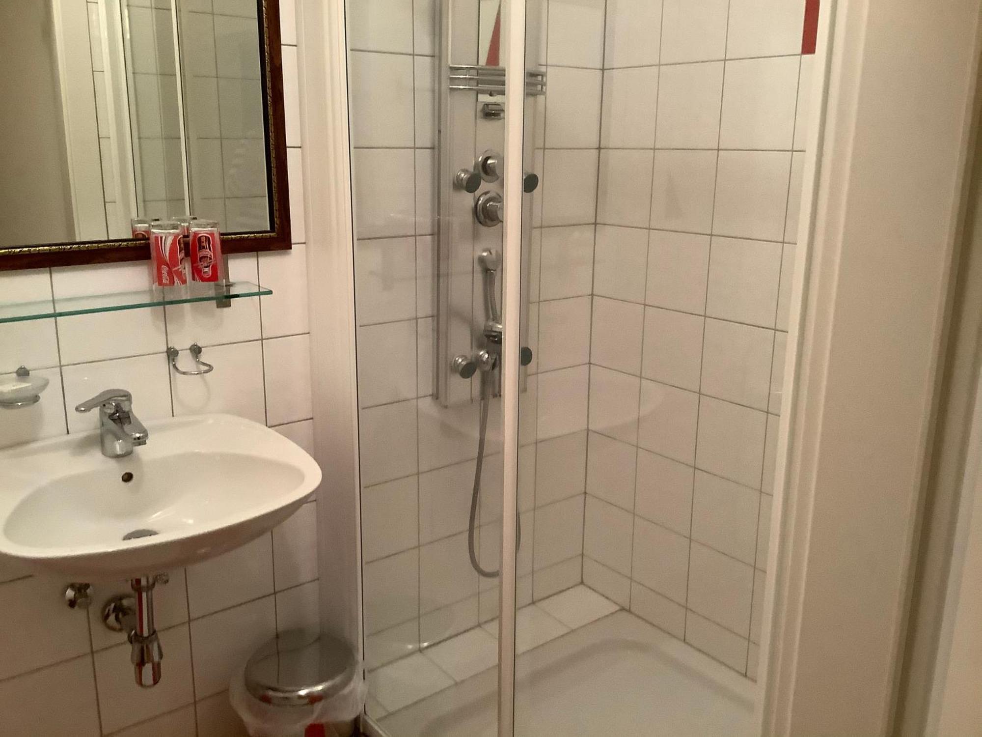Gasthaus 3-Laenderblick Mönichkirchen エクステリア 写真